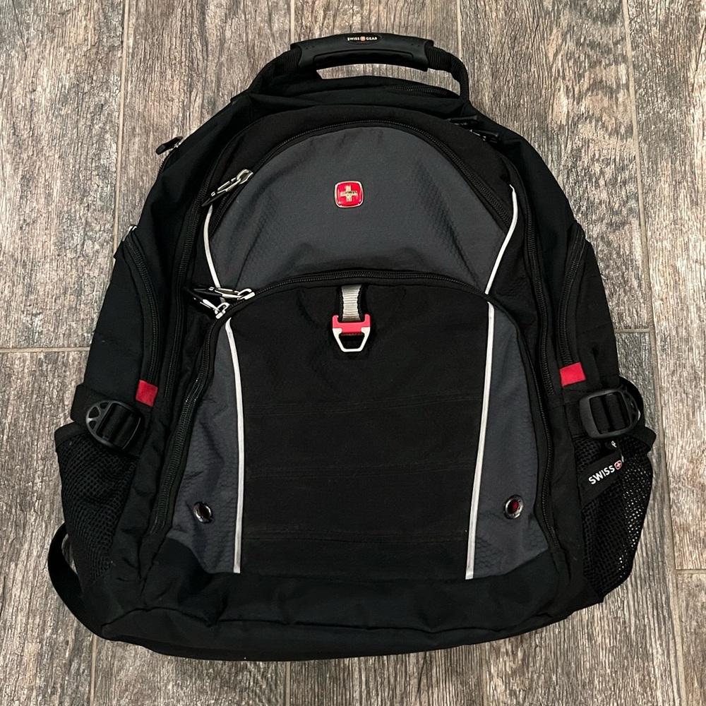 Swiss-Gear Deluxe Laptop Backpack